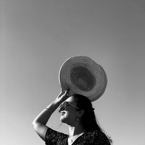 Meet your Posher, Hind